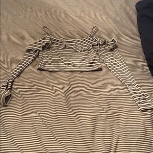 Forever 21 crop long sleeve